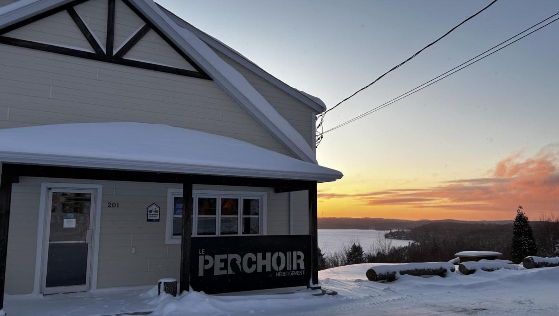 Le Perchoir